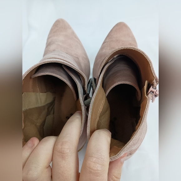 QUPID Western Pink Barbiecore Butterly Soft Pastel Suede Ankle Boots-(#118)‎ - Picture 4 of 7